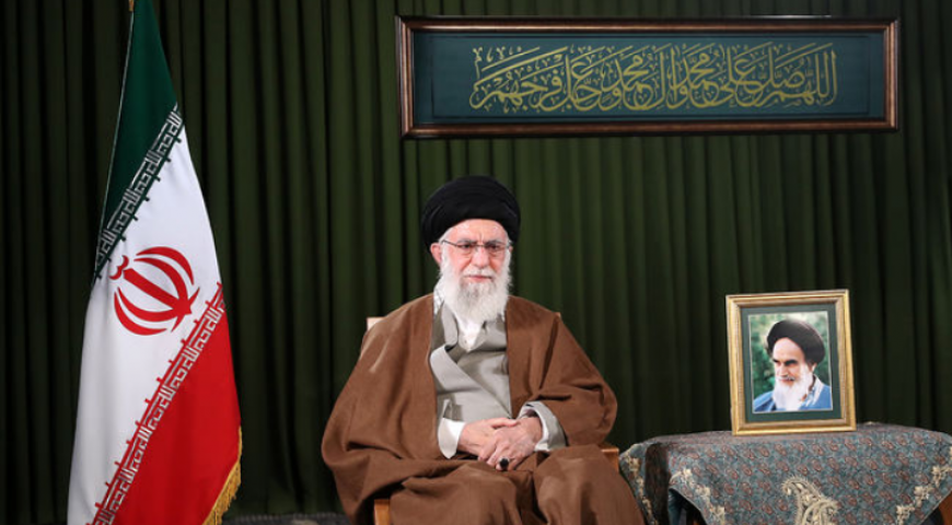 رهبر معظم انقلاب:جهش تولید باید تغییر محسوس در زندگی مردم ایجاد کند