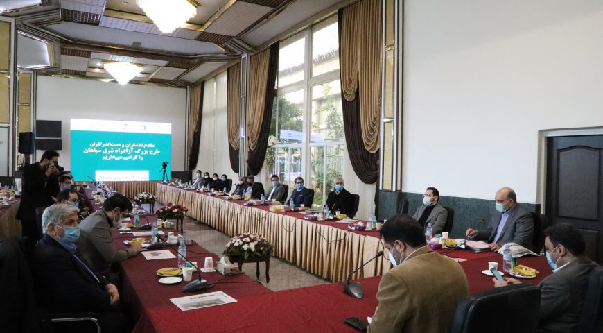 تجلیل از دست اندرکاران ساخت پروژه آزادراه شرق سپاهان