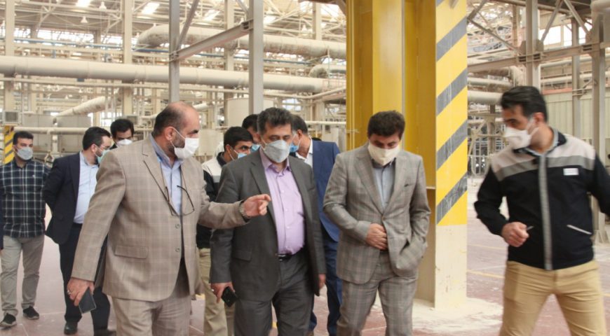 بازدید دکتر حسن تاجیک مدیرعامل هلدینگ آتیه صبا از شرکت آپاداناسرام