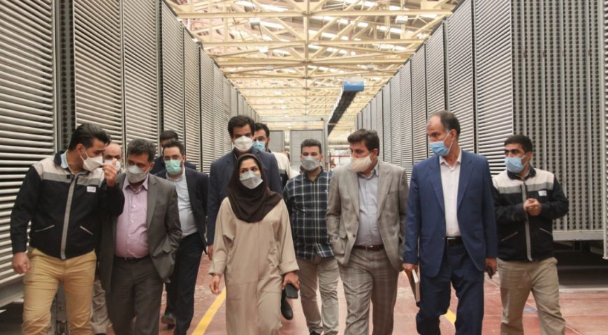 بازدید دکتر حسن تاجیک مدیرعامل هلدینگ آتیه صبا از شرکت آپاداناسرام