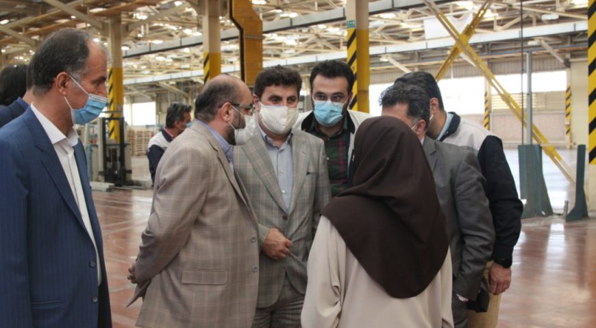 بازدید دکتر حسن تاجیک مدیرعامل هلدینگ آتیه صبا از شرکت آپاداناسرام