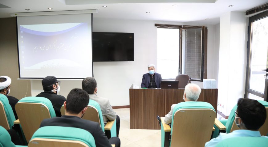 برگزاری آیین گرامیداشت هفته دفاع مقدس و تجلیل از ایثارگران و خانواده معظم شهدا