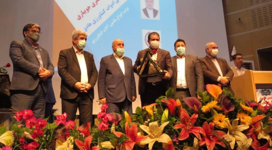انتخاب شرکت صنایع کاغذسازی قائمشهر به عنوان واحد تولیدی برتر حامی حقوق مصرف کنندگان استان مازندران