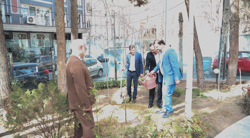 برگزاری مراسم روز درختکاری در هلدینگ آتیه صبا