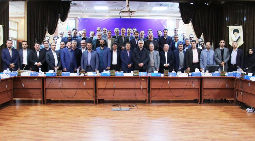 عبداله خانی: بورسی شدن شرکت های صنایع شیر ایران اثرات مثبتی در اقتصاد کشور خواهد داشت