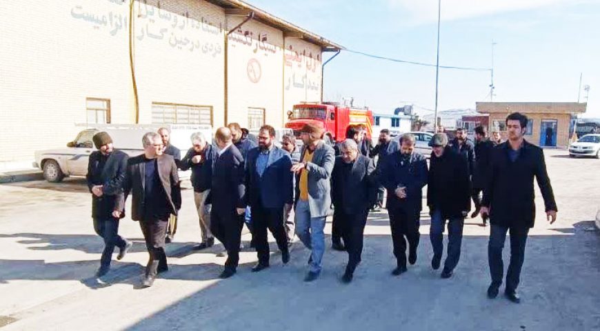 بازدید مدیرعامل صندوق بازنشستگی کشوری از شعبه شهید مطهری شرکت انبارهای عمومی و خدمات گمرکی امام خمینی (ره)
