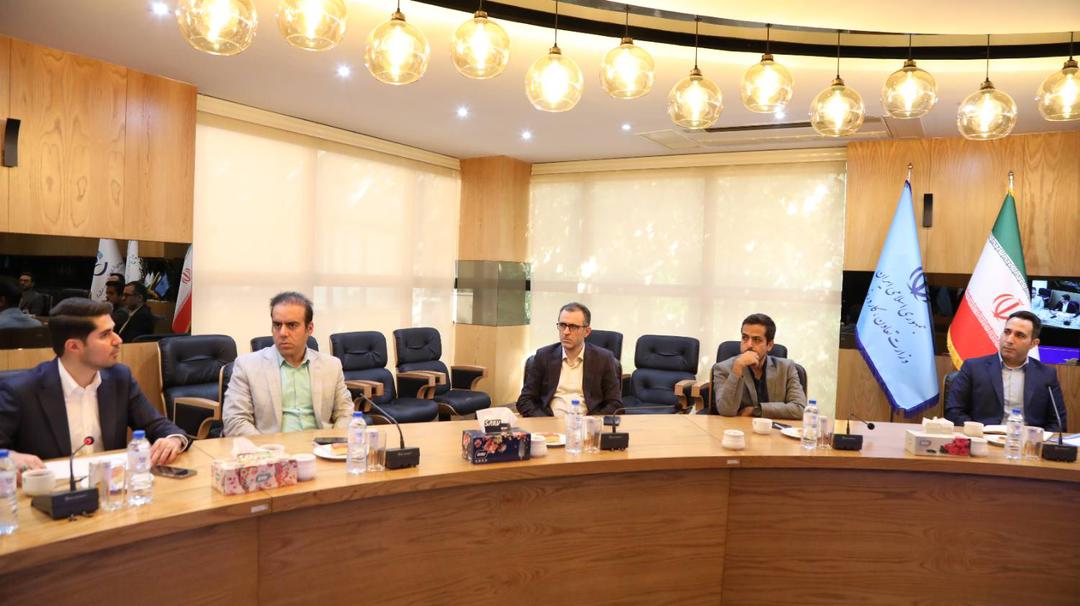 نشست بررسی فرصتهای سرمایهگذاری هلدینگ آتیه صبا در منطقه آزاد اروند برگزار شد