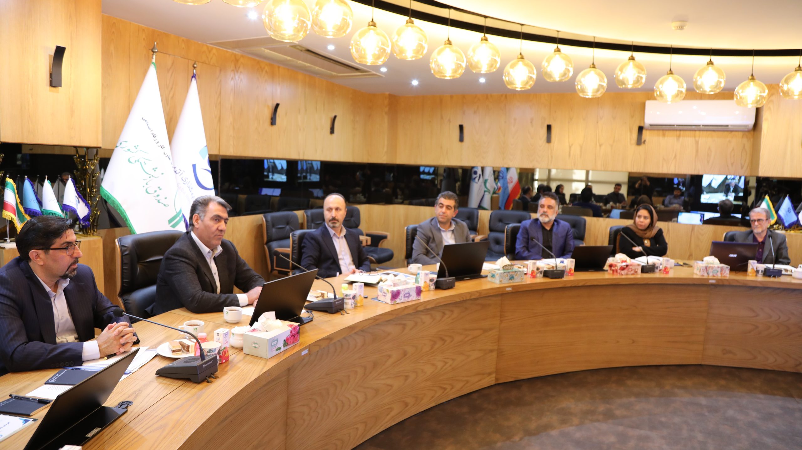 منابع انسانی باید از واحد اداری به موتور نوآوری، تحول، تصمیم سازی و خلق مزیت رقابتی پایدار تبدیل شود